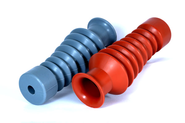 Rubber insulator bush